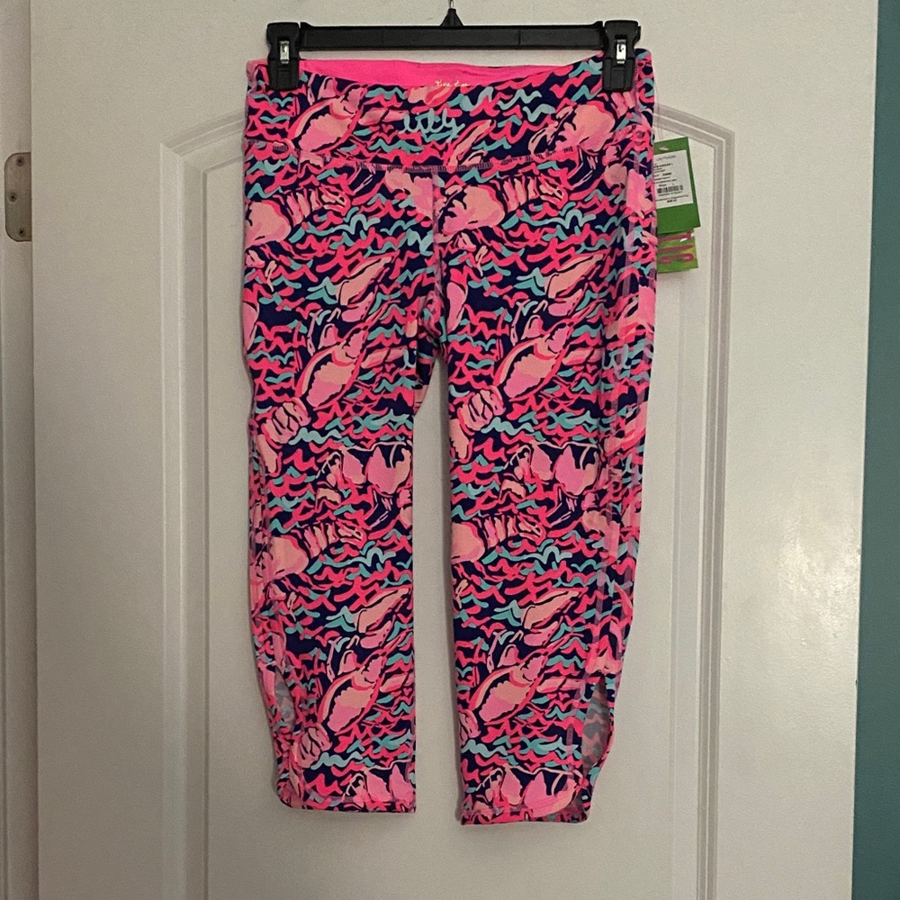 Lilly Pulitzer Luxletic pop up Lobstah Roll Pink and Blue Patterned Bottoms